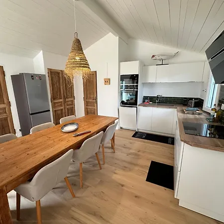 Maison De La Cote Сен-Клеман-де-Бален